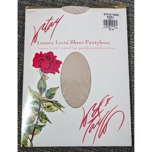 Lord & Taylor Luxury Lycra Pantyhose Sheer Control‎ Top Size C Seashell Vintage